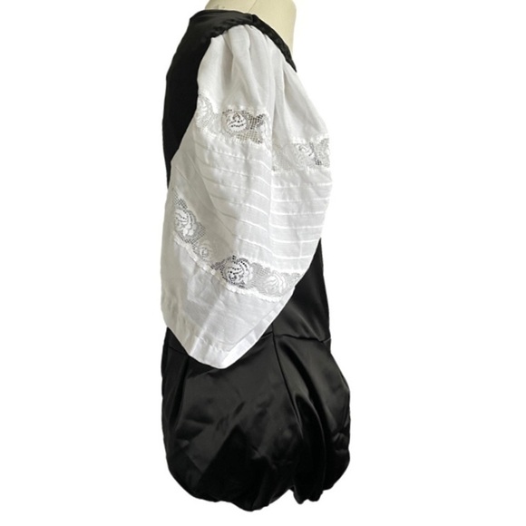 Black Satin Deep U-Neck Sleeveless Shortalls Romper - S, perfect for Oktoberfest - Picture 4 of 8